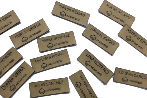 Material sintético con marcación láser